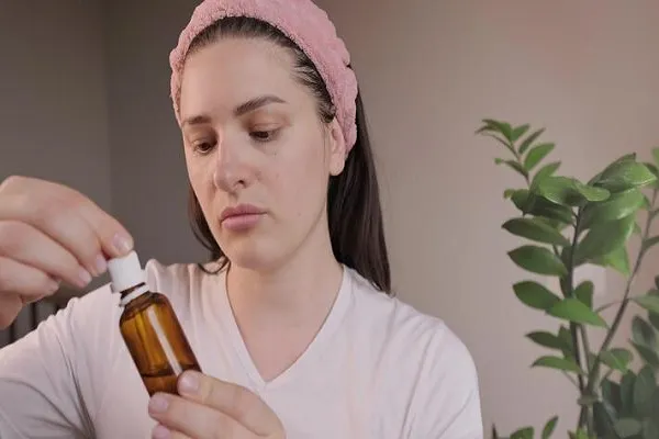 نحوه استفاده صحیح از سرم بلوسنس- داریو درمان آرا