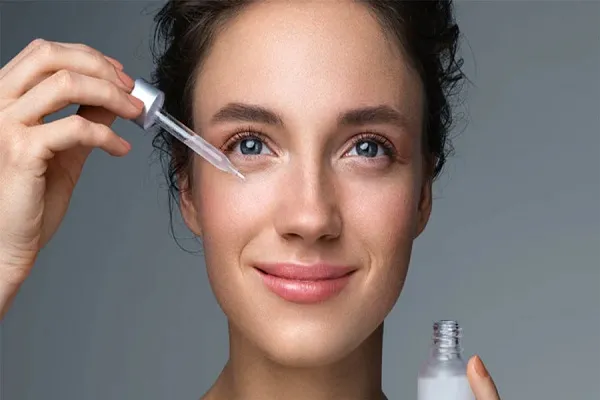 نحوه استفاده صحیح از سرم_های بلوسنس- داریو درمان آرا