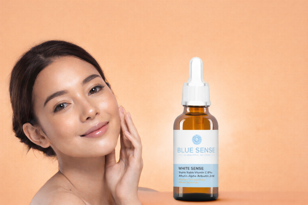 آلفا آربوتین و ترانگزامیک اسید در ویتامین C بلوسنس؛ ترکیب طلایی برای درمان لک و روشن‌سازی پوست